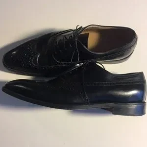 GRAVATI MEN’S WINGTIP LACE-UP DRESS SHOE Buy 70s Gravati Red & White Leather Wingtip Oxford Shoes  main image 2